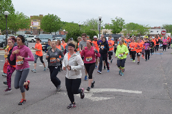 Group running race together